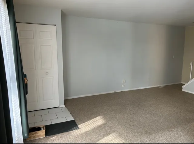 $189,900 | 19539 116th Avenue, Unit B, Mokena, IL 60448