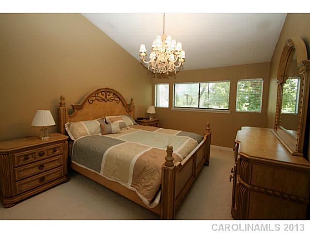 76 Ridgeport Road, Unit 76 Lake Wylie, SC 29710 - Photo 8 of 16 Gallery Image 8