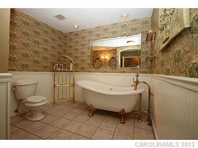 76 Ridgeport Road, Unit 76 Lake Wylie, SC 29710 - Photo 9 of 16 Gallery Image 9