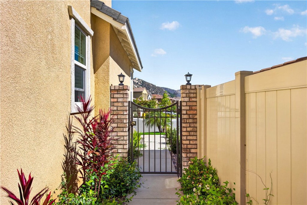 364 Misaki Way Fallbrook, CA 92028 - Photo 16 of 65