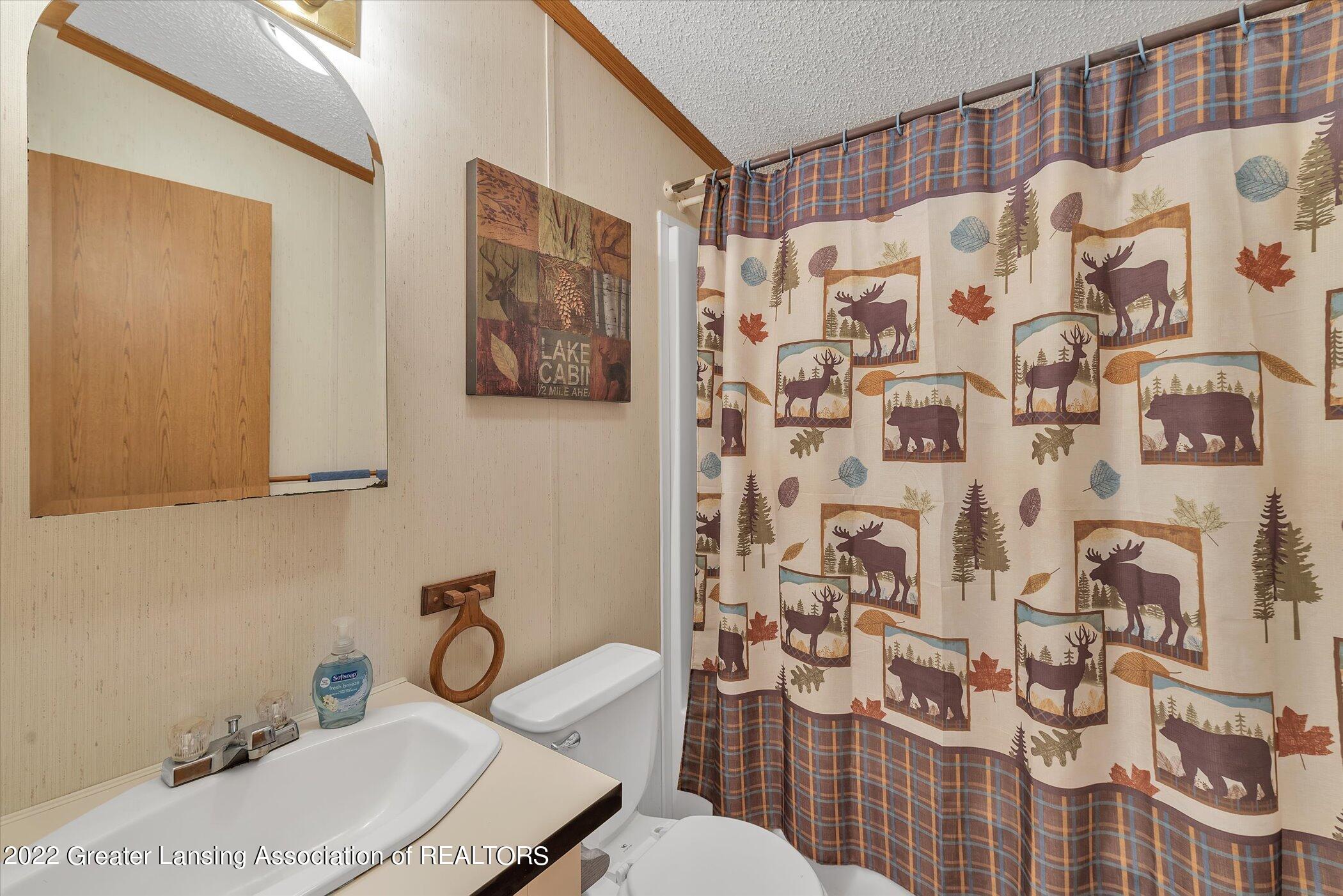 9190 Camden Road Pittsford, MI 49271 - Photo 24 of 45 35-9190-Camden-Rd-WindowStill-Real-Estat
