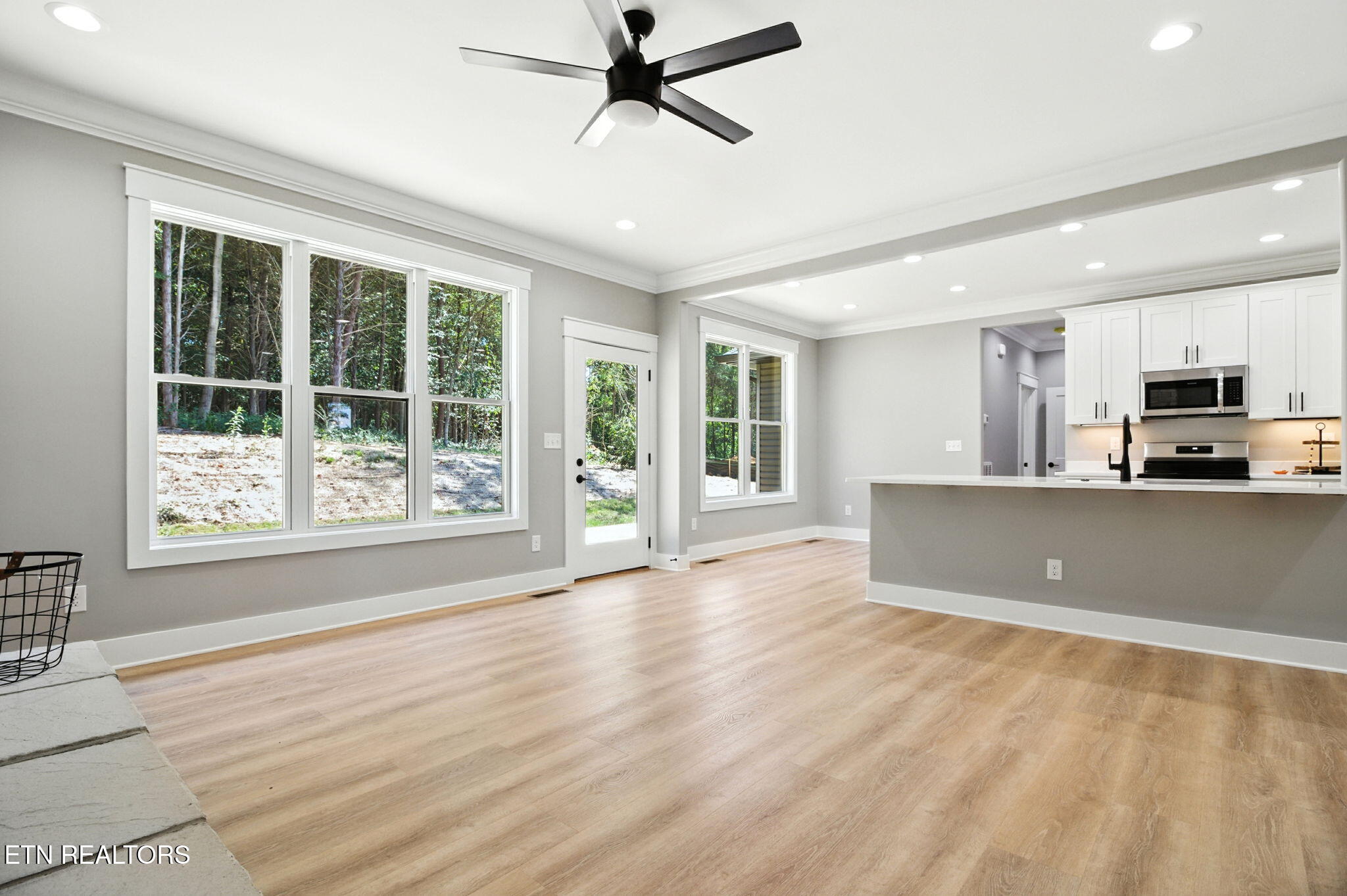 121 Inagehi Way Loudon, TN 37774 - Photo 16 of 38 18-web-or-mls-DZ3A2754