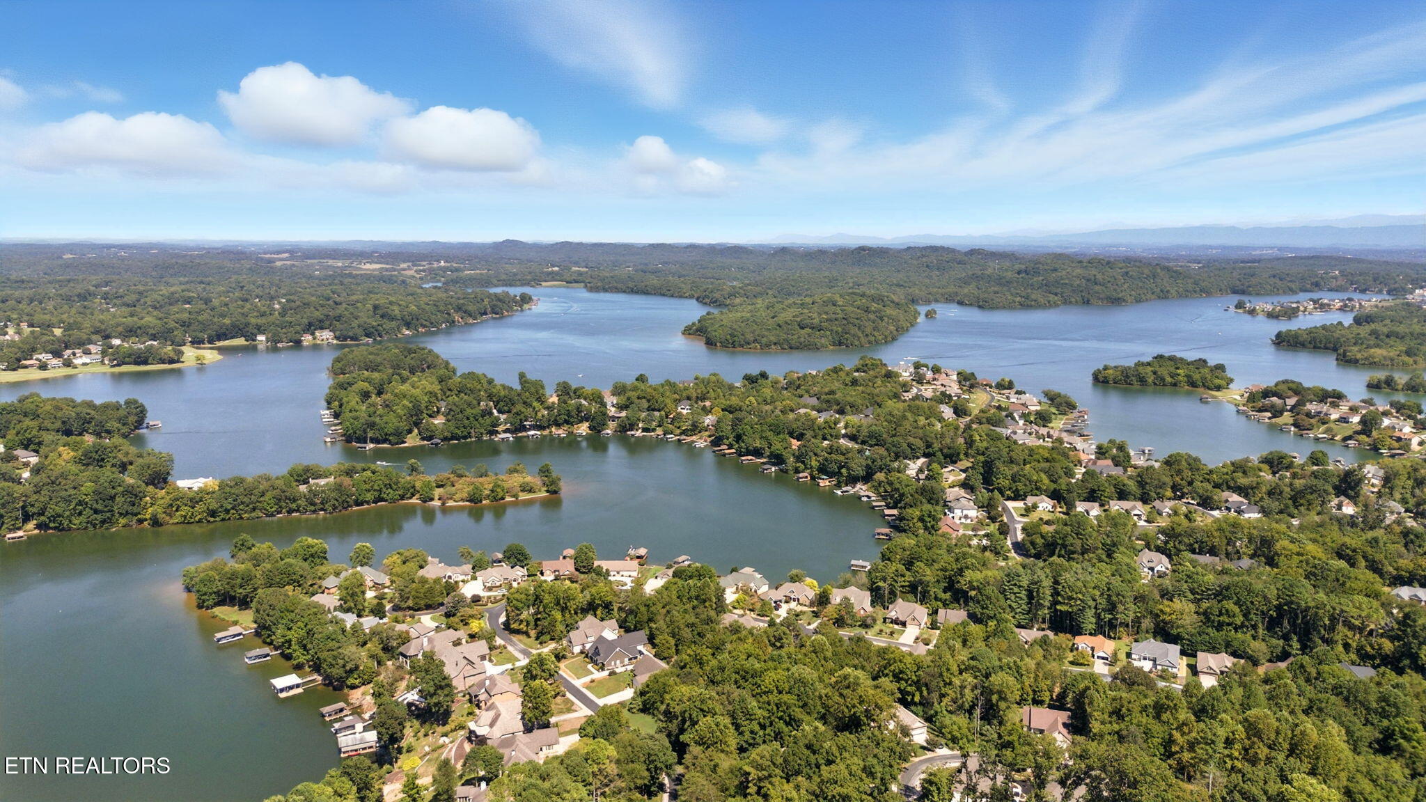 121 Inagehi Way Loudon, TN 37774 - Photo 34 of 38 39-web-or-mls-DJI_0470