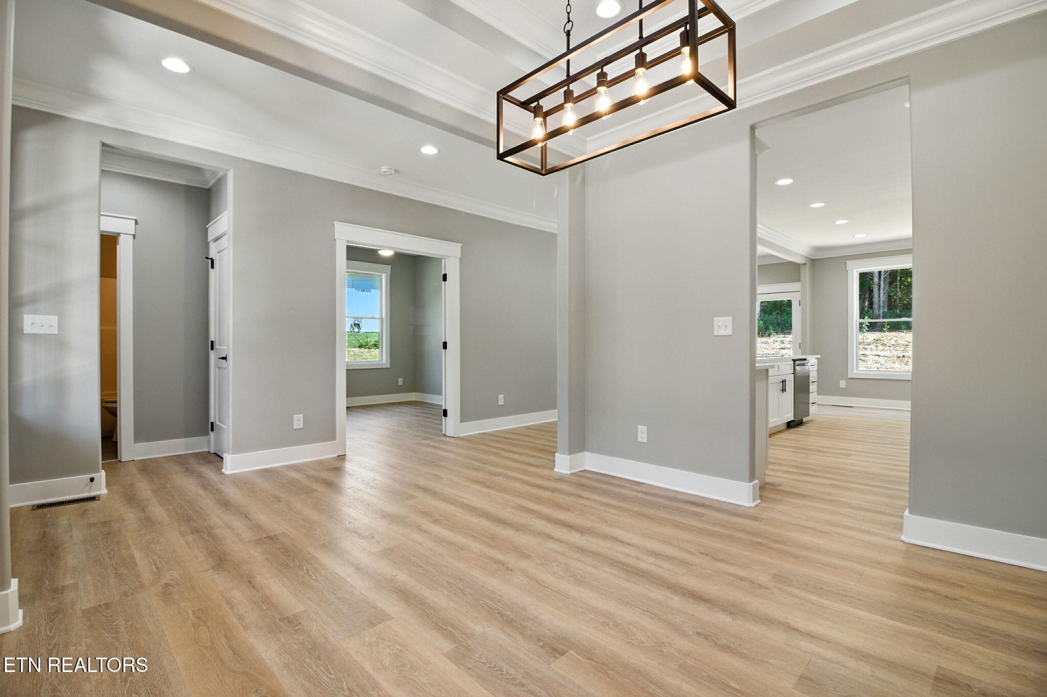 121 Inagehi Way Loudon, TN 37774 - Photo 8 of 38 16-web-or-mls-DZ3A2746