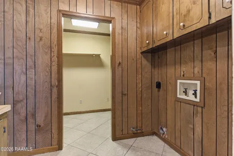 $525,000 | 542 Robert Lee Circle, Lafayette, LA 70506