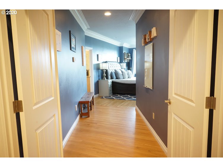 4813 Northwest Highpoint Drive Camas, WA 98607 - Photo 11 of 22 Gallery Image 11