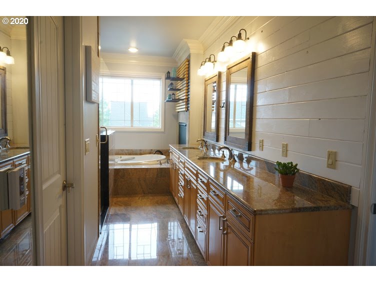 4813 Northwest Highpoint Drive Camas, WA 98607 - Photo 12 of 22 Gallery Image 12