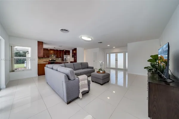 $1,590,000 | 13100 Southwest 81st Avenue, Pinecrest, FL 33156