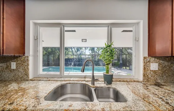 $1,590,000 | 13100 Southwest 81st Avenue, Pinecrest, FL 33156