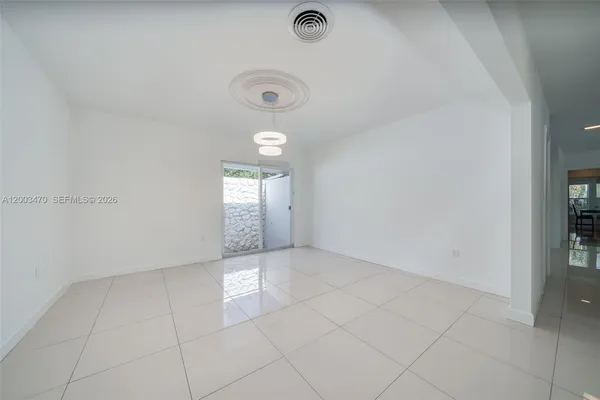 $1,590,000 | 13100 Southwest 81st Avenue, Pinecrest, FL 33156