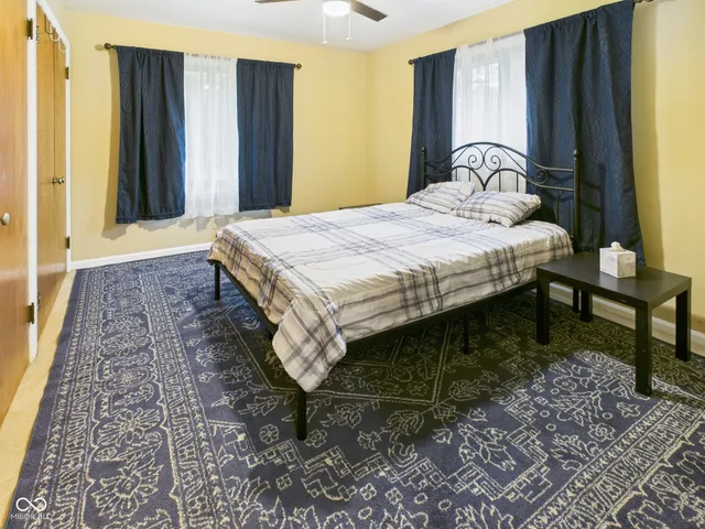 $219,900 | 307 North Winthrop Road, Muncie, IN 47304