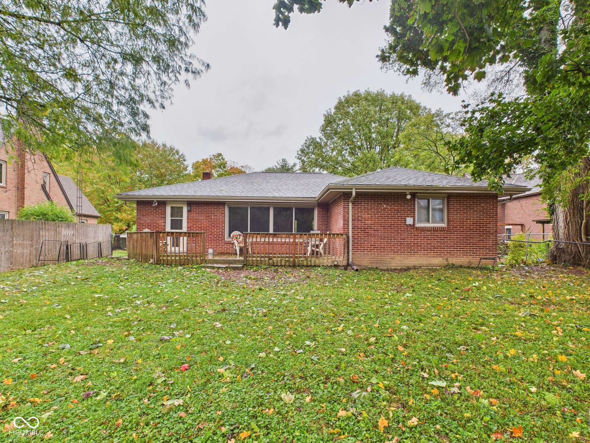 307 North Winthrop Road Muncie, IN 47304 - Photo 29 of 37