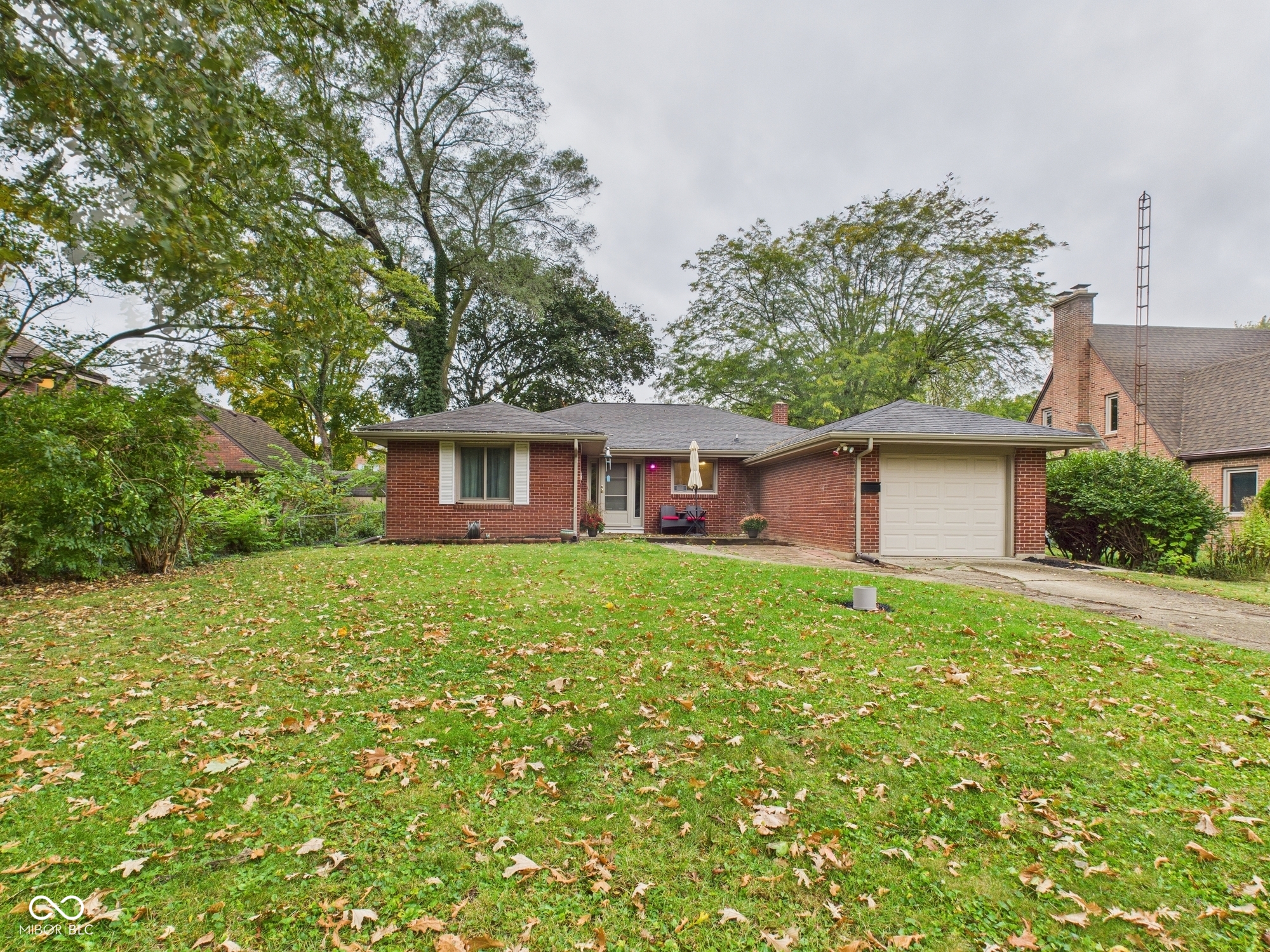 307 North Winthrop Road Muncie, IN 47304 - Photo 34 of 37