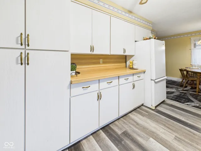 $219,900 | 307 North Winthrop Road, Muncie, IN 47304