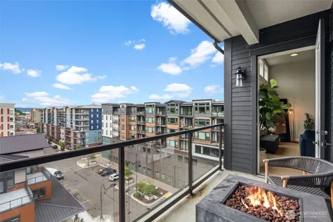 $785,000 | 4907 Main Street, Unit 824, Tacoma, WA 98407
