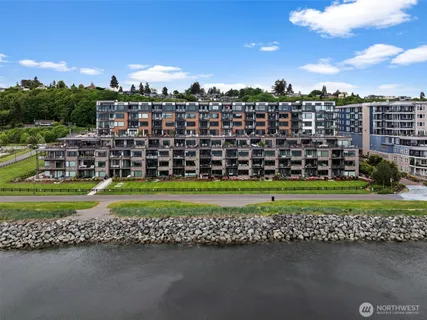$785,000 | 4907 Main Street, Unit 824, Tacoma, WA 98407