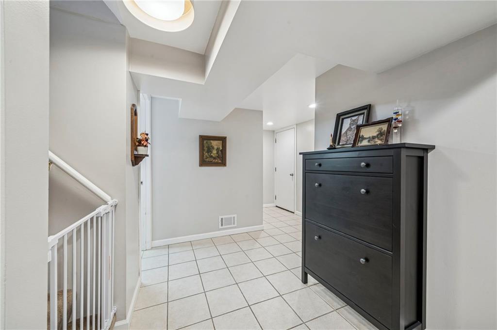 1521 Robbins Station Road Irwin, PA 15642 - Photo 22 of 35