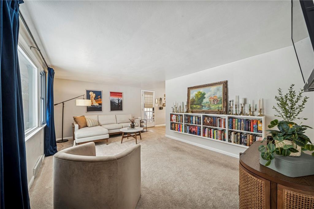 1521 Robbins Station Road Irwin, PA 15642 - Photo 3 of 35