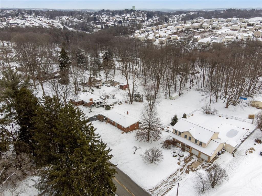 1521 Robbins Station Road Irwin, PA 15642 - Photo 34 of 35