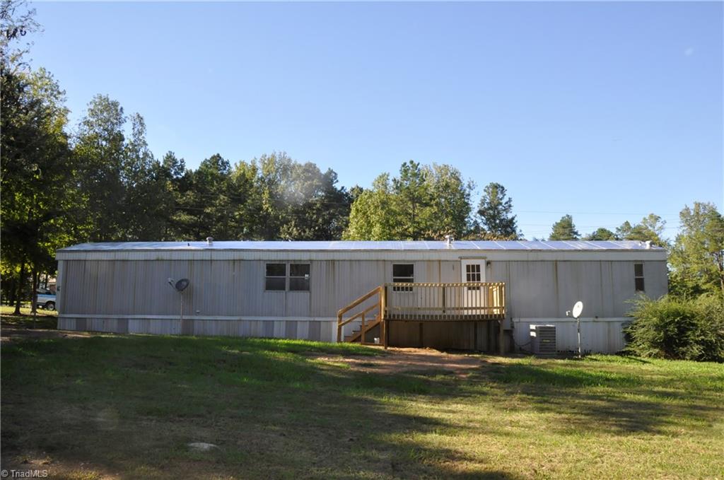 300 Cranford Road Denton, NC 27239 - Photo 5 of 18 Gallery Image 5