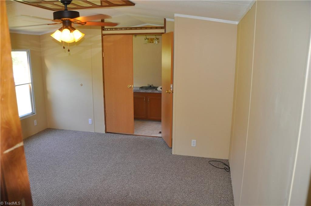 300 Cranford Road Denton, NC 27239 - Photo 7 of 18 Gallery Image 7