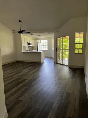 $2,700 | 6596 Via Regina, Unit 6596, Boca Raton, FL 33433