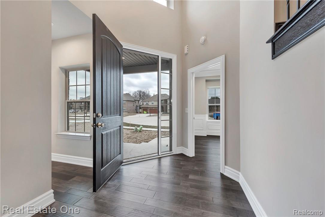 3780 Milano Ct. Rochester, MI 48307 - Photo 7 of 42 3780-Milano-Court-Rochester-Hills-MI-48307-windowstill-7.jpg