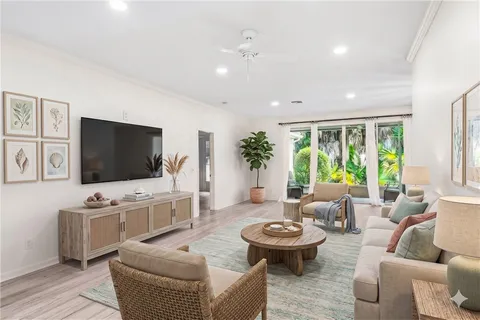 $349,999 | 5410 25th Place, Vero Beach, FL 32966
