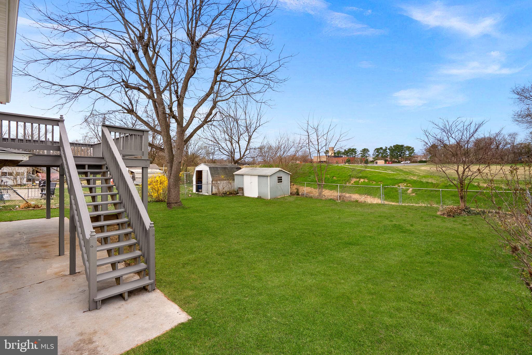 647 Battle Avenue Winchester, VA 22601 - Photo 43 of 44 a front view of a house with a yard