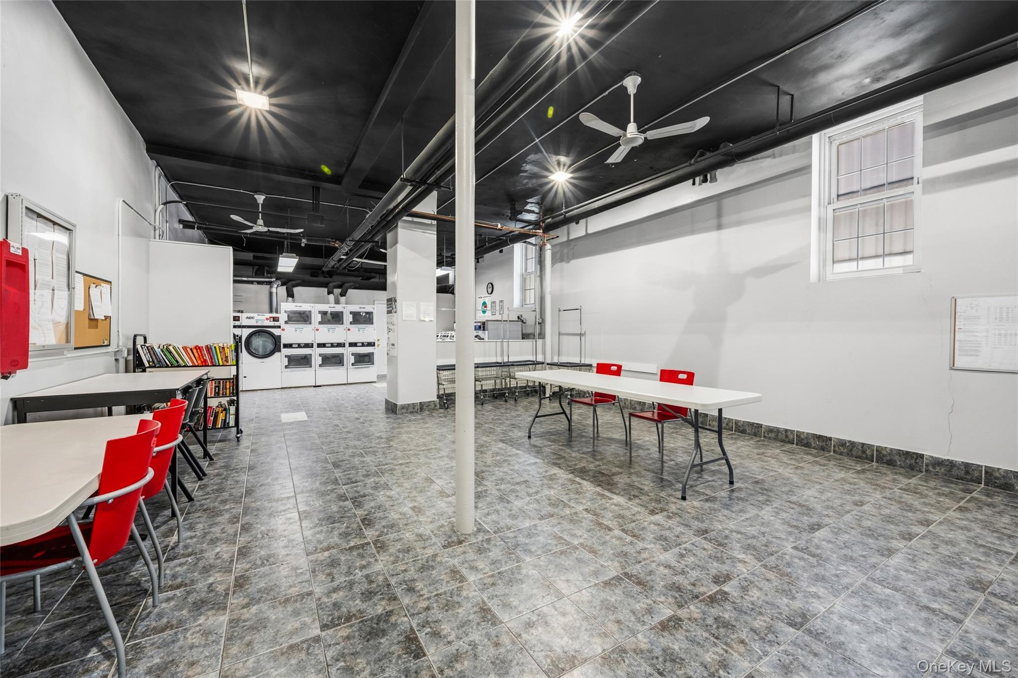 949 Palmer Road, Unit 3H Bronxville, NY 10708 - Photo 26 of 27