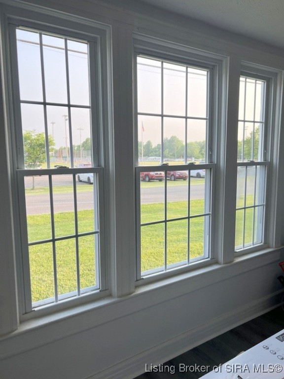 822 Green Road Madison, IN 47250 - Photo 3 of 9