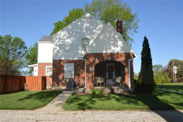 $379,999 | 511 West North Avenue, Belton, MO 64012