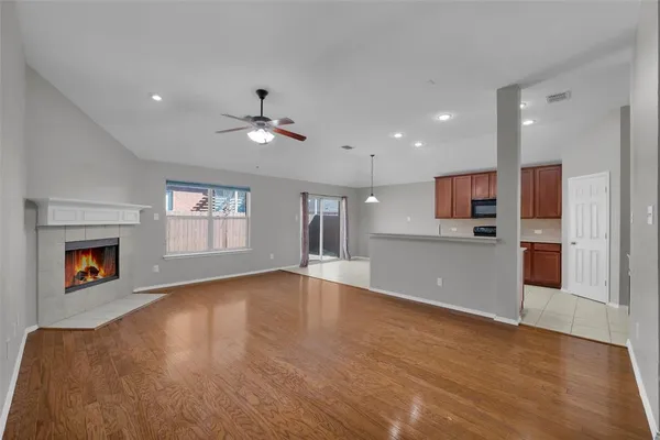$2,095 | 440 Lead Creek Drive, Fort Worth, TX 76131