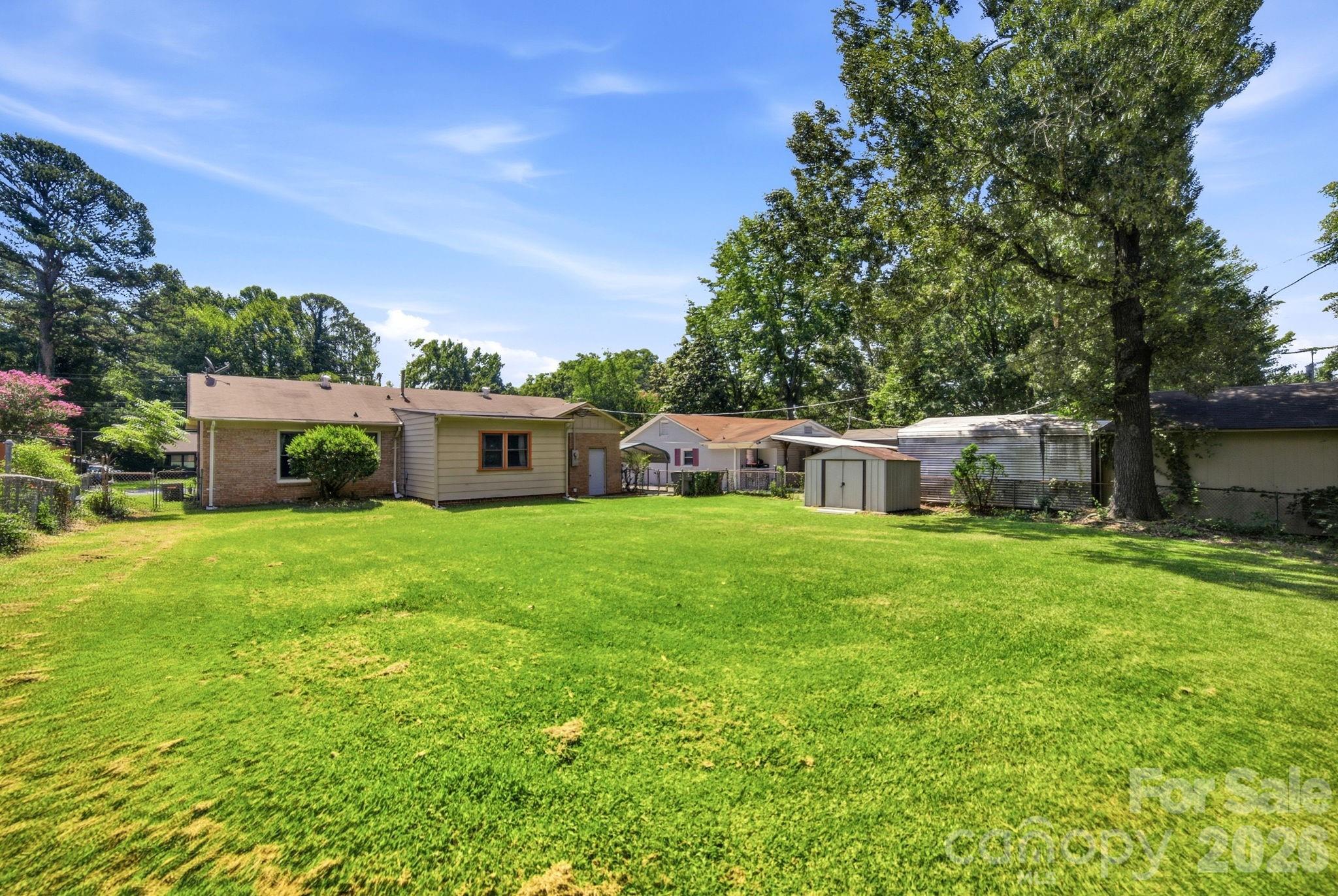 708 Aintree Road Charlotte, NC 28215 - Photo 24 of 25 Gallery Image 24