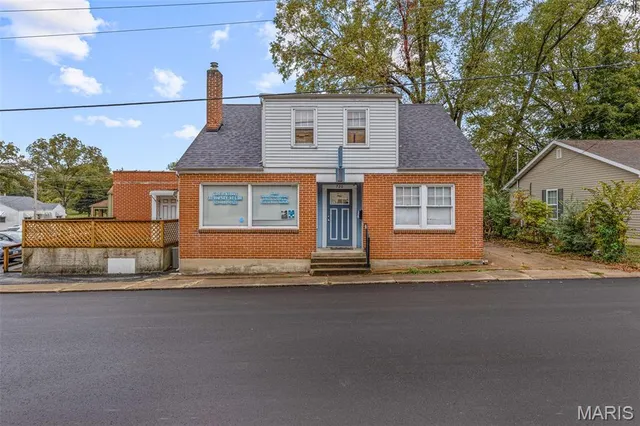 $225,000 | 720 Market Street, Ste. Genevieve, MO 63670