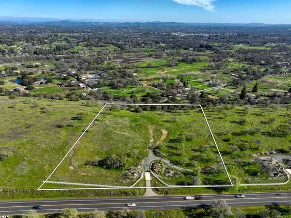 $950,000 | 1855 Sierra College Boulevard, Loomis, CA 95650