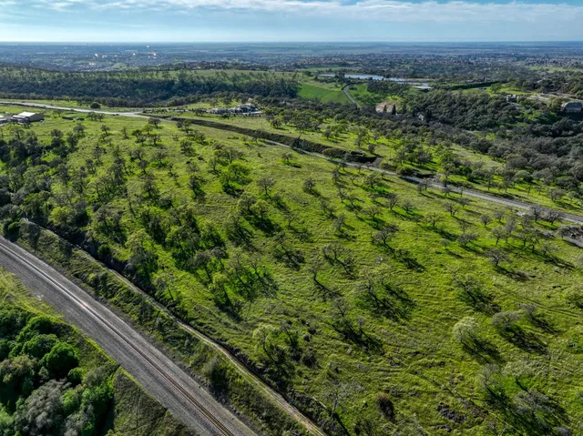 $950,000 | 1855 Sierra College Boulevard, Loomis, CA 95650