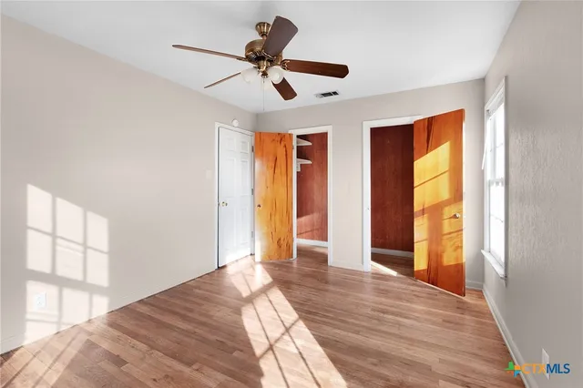 $175,000 | 18 Del Norte Street, Lampasas, TX 76550