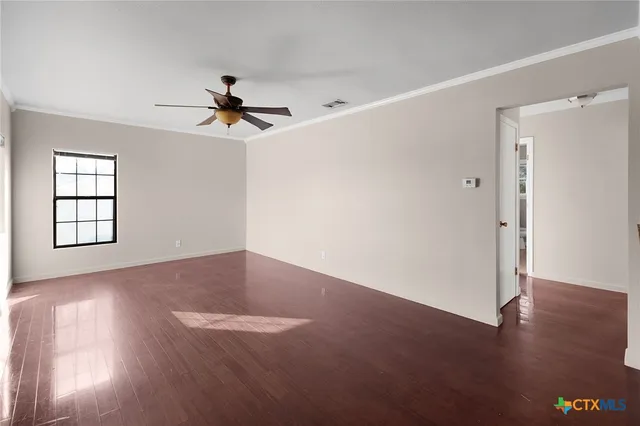 $175,000 | 18 Del Norte Street, Lampasas, TX 76550