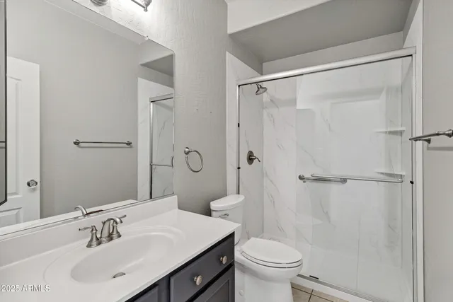 $599,900 | 1403 West Windhaven Avenue, Gilbert, AZ 85233