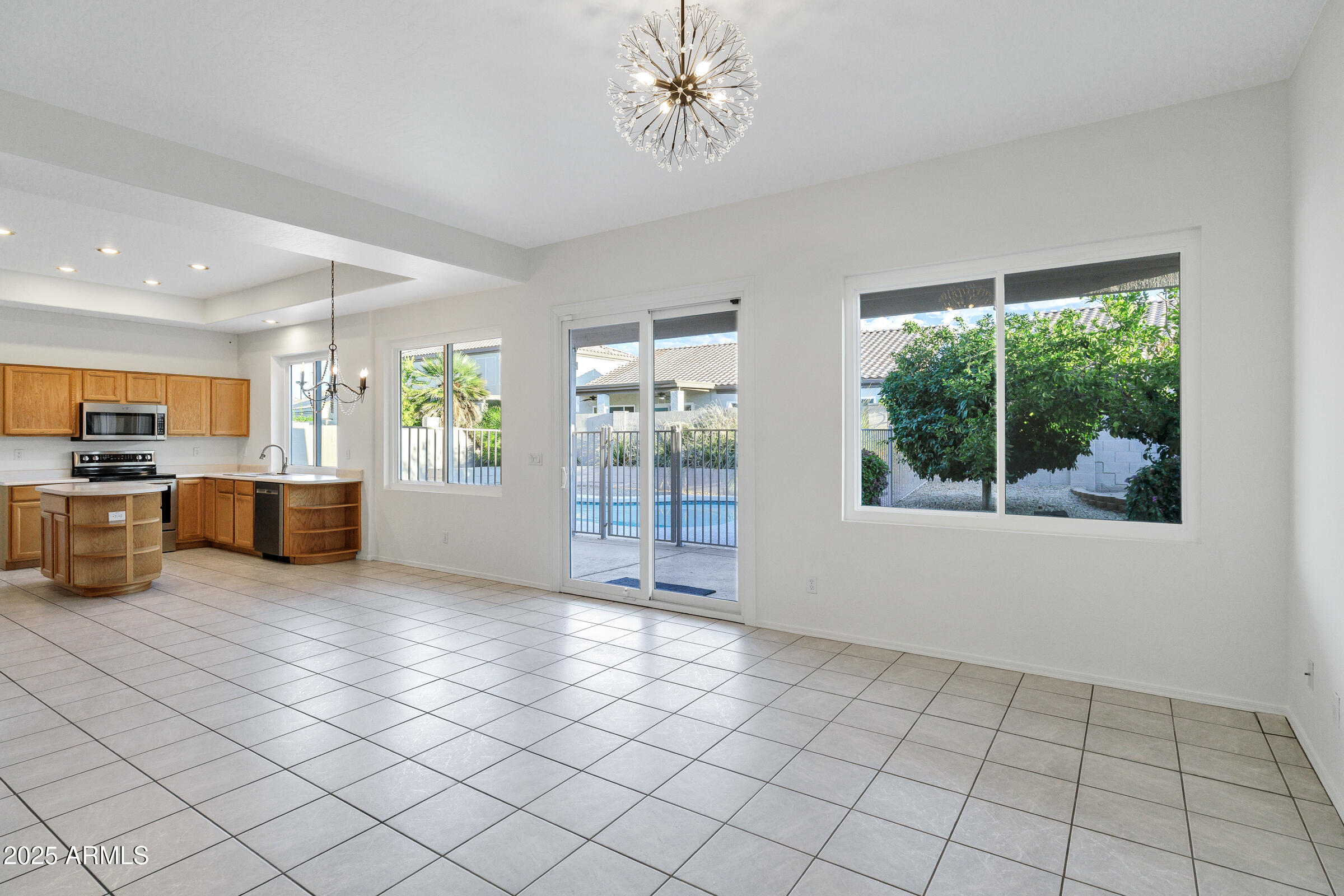 1403 West Windhaven Avenue Gilbert, AZ 85233 - Photo 15 of 64 1403 W Windhaven Ave-15