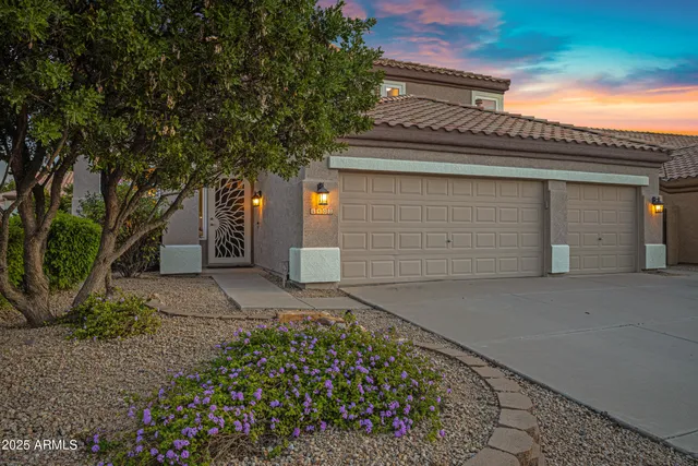 $599,900 | 1403 West Windhaven Avenue, Gilbert, AZ 85233