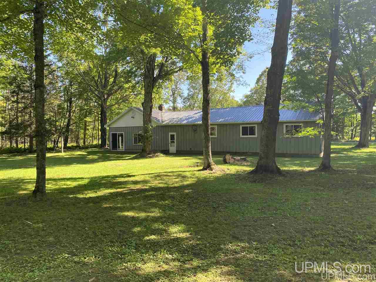 13597 Camp 9 Road Rock, MI 49880 - Photo 11 of 19