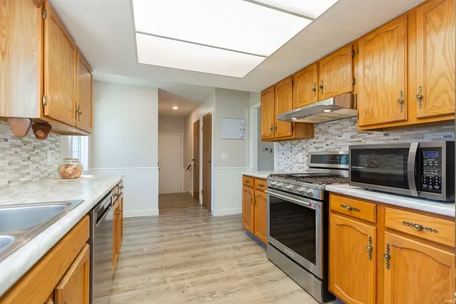 $280,000 | 18391 Crownhill Drive, South Bend, IN 46637