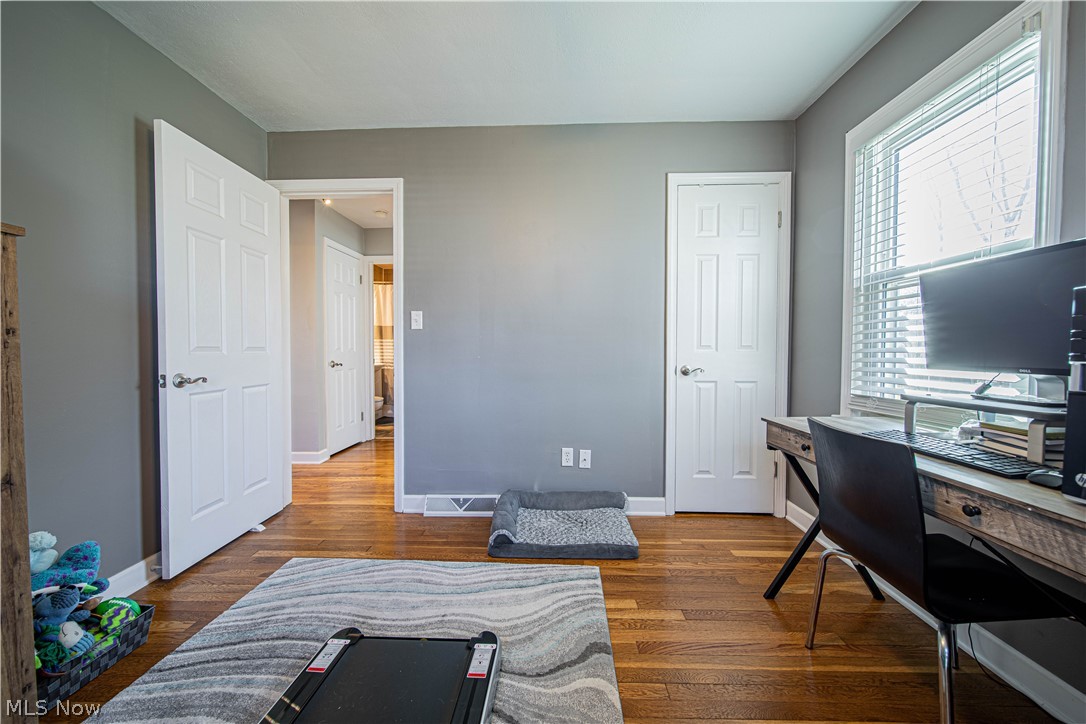 1697 Mapledale Road Wickliffe, OH 44092 - Photo 10 of 34 Gallery Image 10