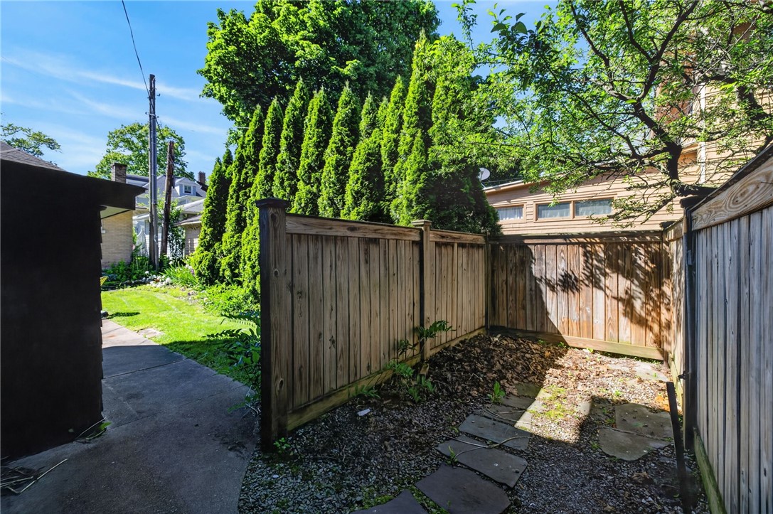 420 Harvard Street, Unit 1 Rochester, NY 14607 - Photo 21 of 22