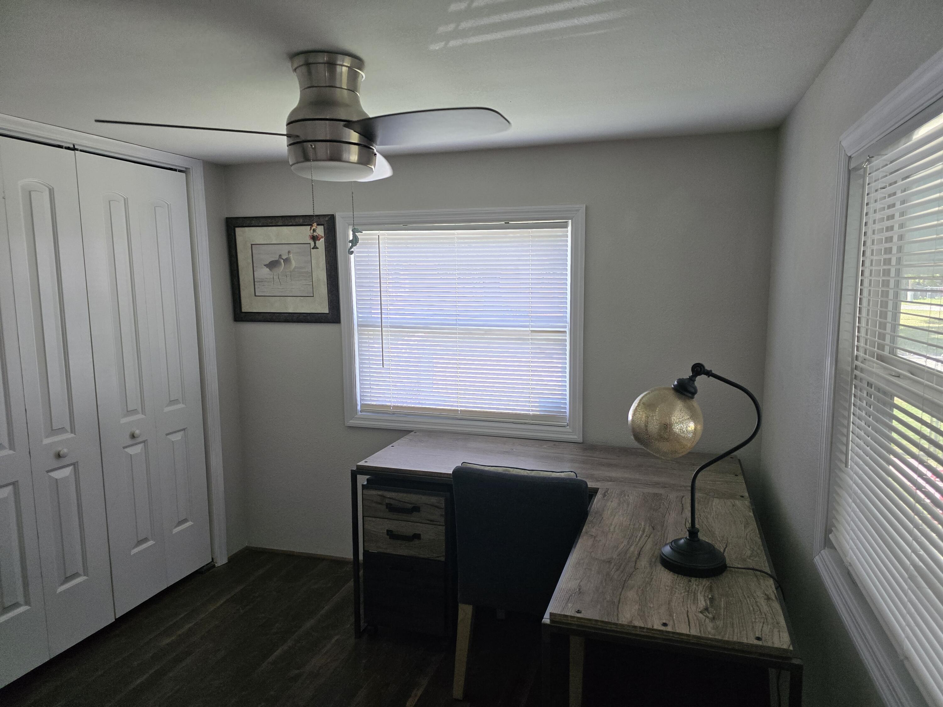 1061 Lake Circle Okeechobee, FL 34974 - Photo 12 of 41 20250405_132627