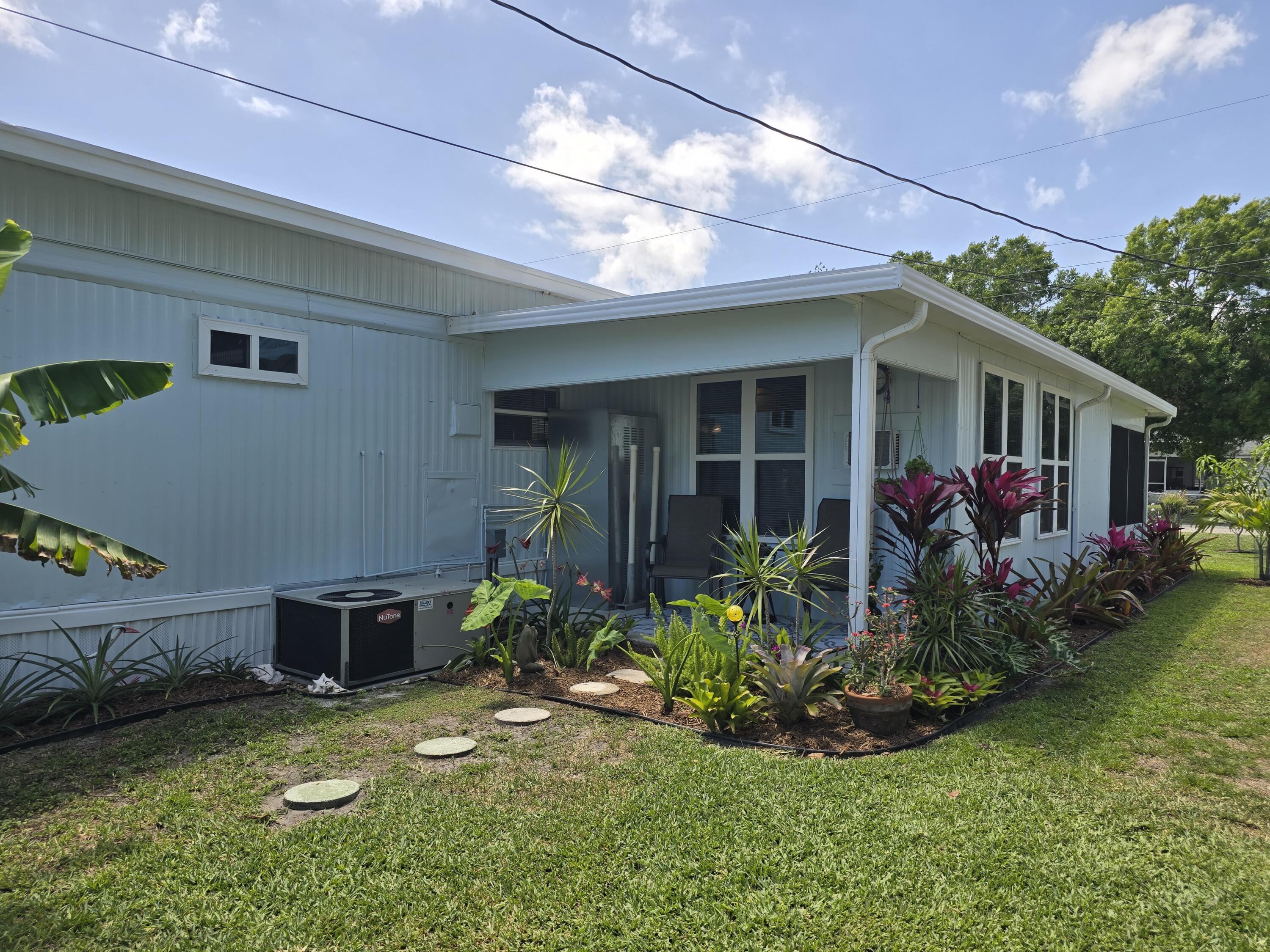 1061 Lake Circle Okeechobee, FL 34974 - Photo 20 of 41 20250405_133837