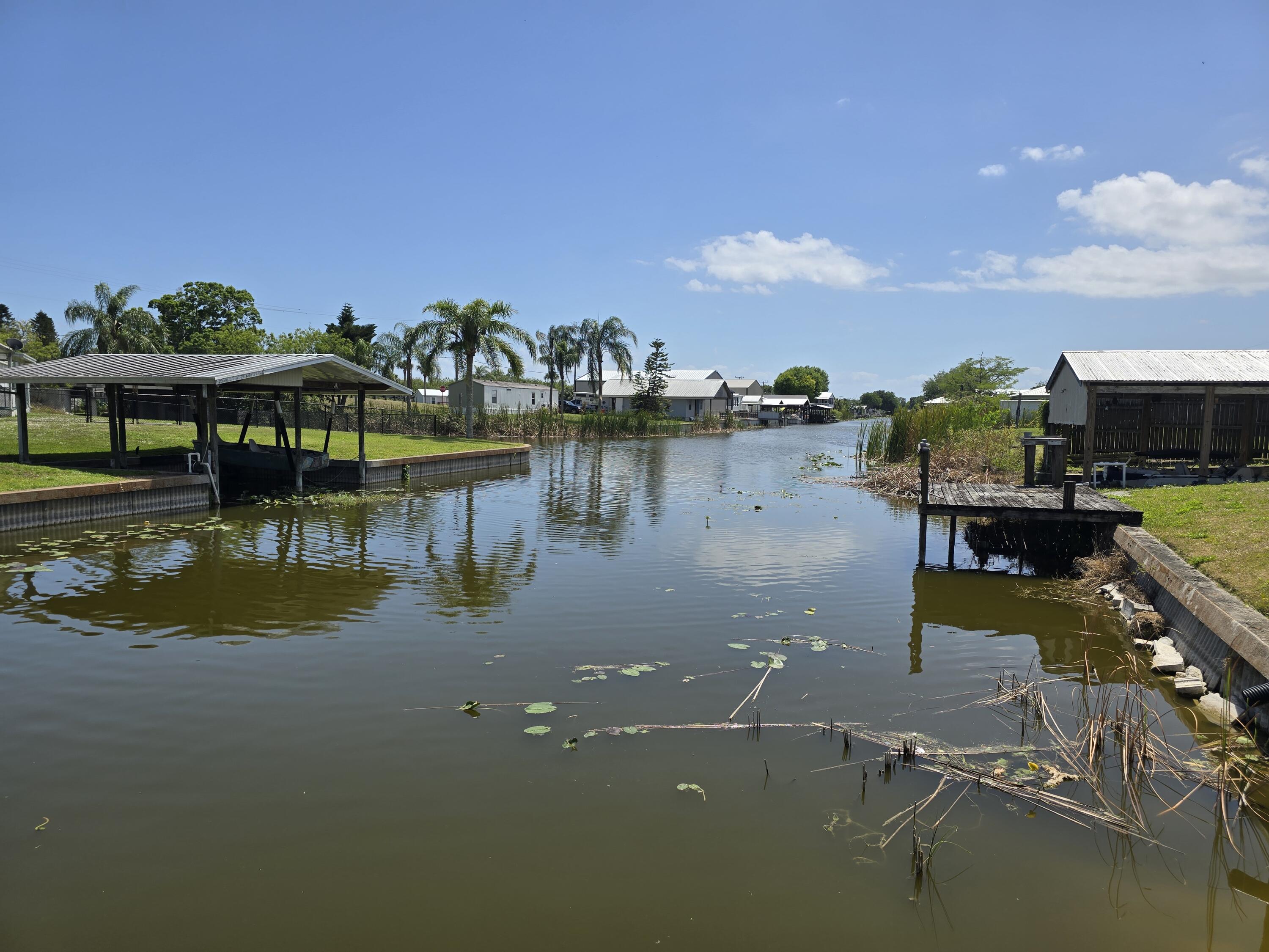 1061 Lake Circle Okeechobee, FL 34974 - Photo 29 of 41 20250405_134052