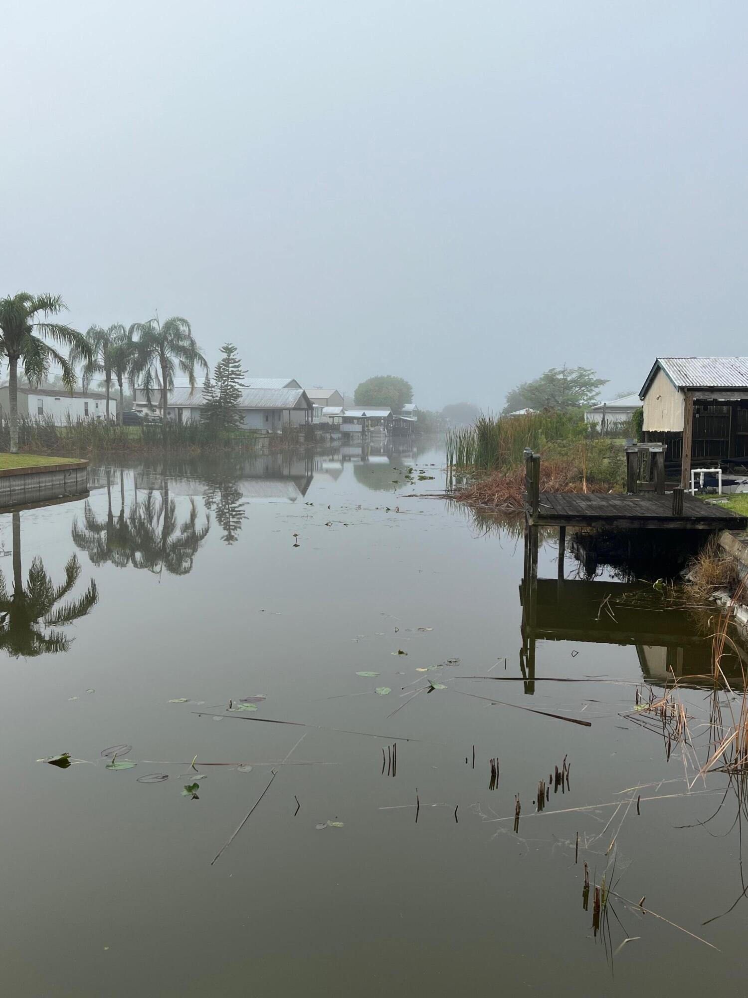 1061 Lake Circle Okeechobee, FL 34974 - Photo 36 of 41 IMG_4416